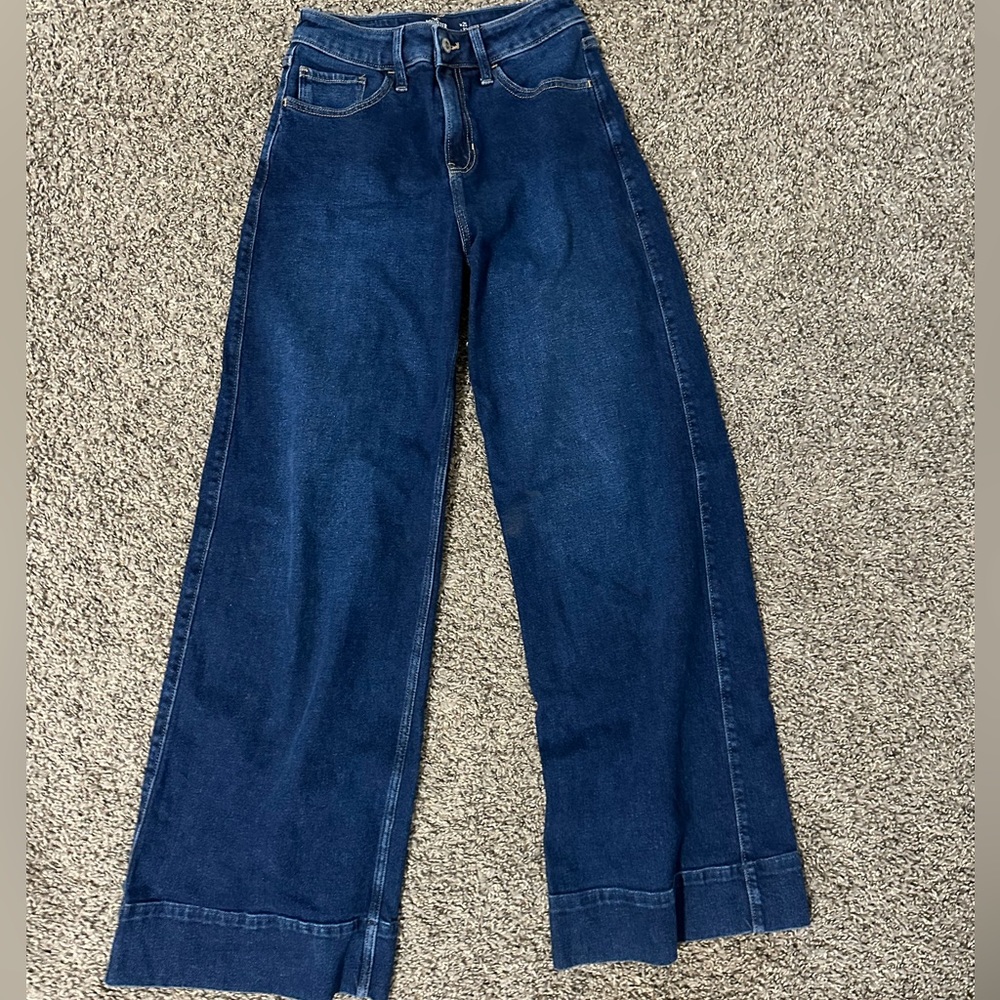 High Rise Baggy Jeans[Hollister]
